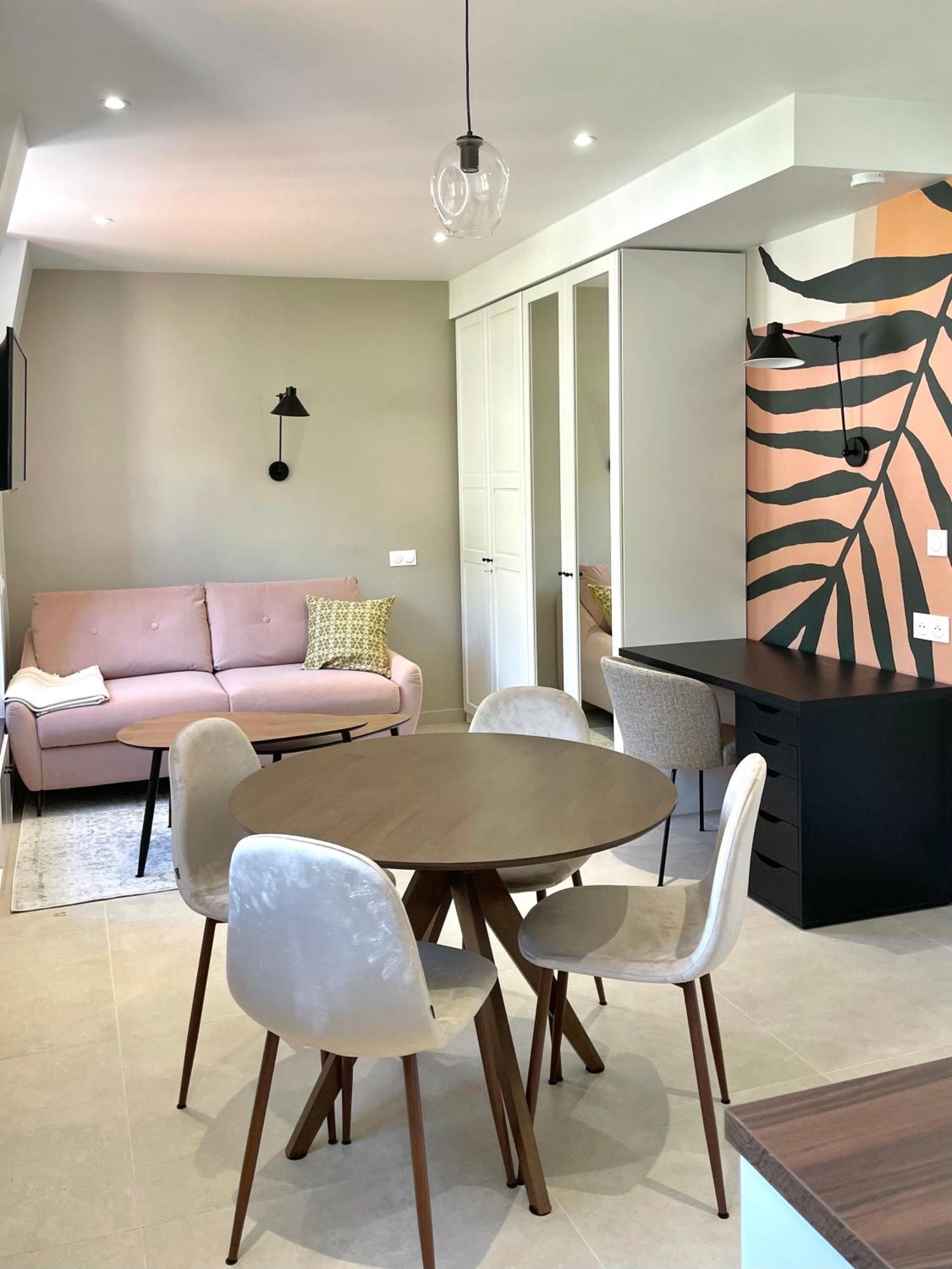 Apartment De Charme Proche Gare Menton